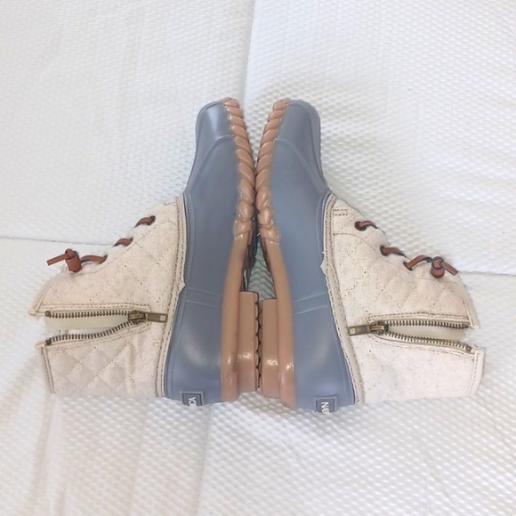 Nautica Slip on Duck Boots, EUC - Picture 3 of 9